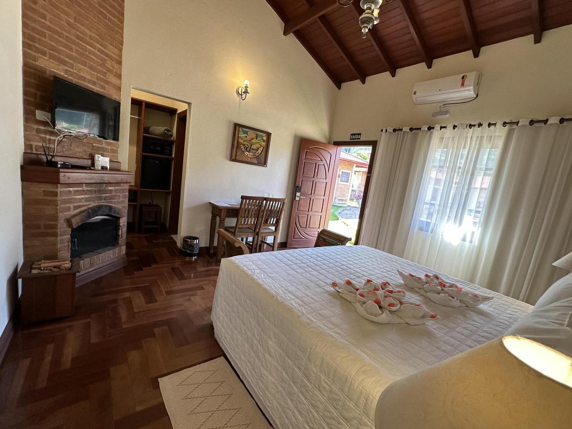 Aldeia Manacas Inn